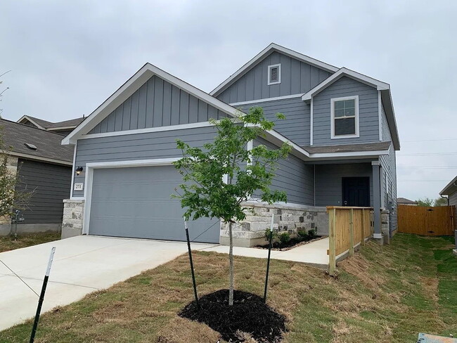 Photo - 271 Kinsley Wy