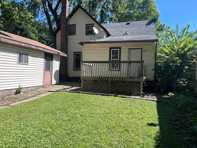 Photo - 3 Bed 2 Bath Single Family Home