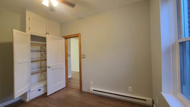 Photo - 15 Hopkins Ave