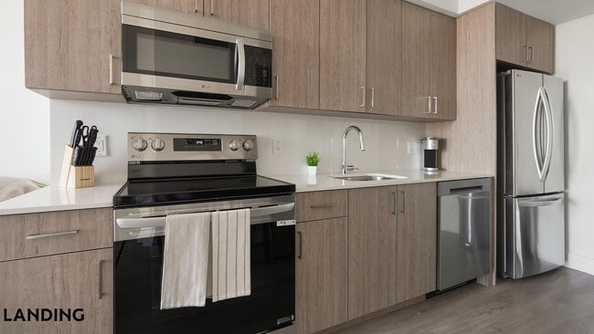 Photo - 1025 E 25th St Unit 606