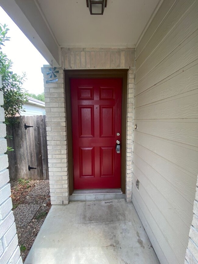 9647 Kennebec Way