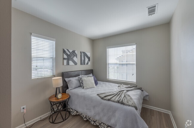 2 BR, 2 BA (2A) - 1,192 SF