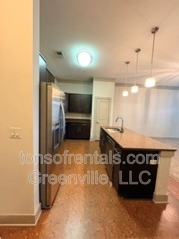 98 E McBee Ave. Unit 408
