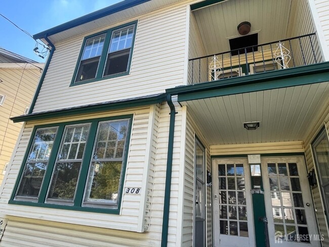 Photo - 308 S 3rd Ave Unidad 308