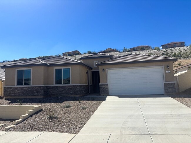 Photo - 4-Bedroom Spacious Home