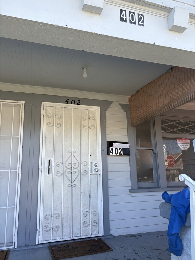 Photo - 402 E 43rd Pl Unidad 2