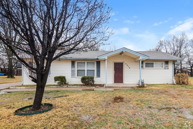 Building Photo - 4213 Kirby St Rental