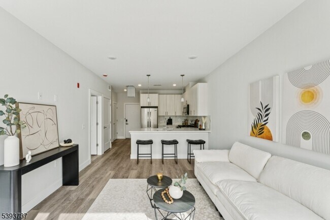 Photo - 140 W Webster Ave Unidad 115