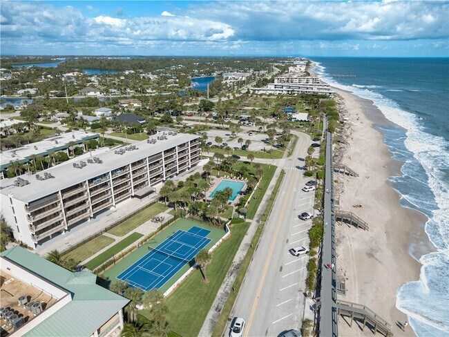 4141 Ocean Dr Unit 504