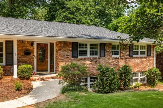 Photo - 2646 Caladium Dr NE