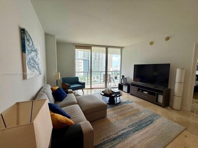 Photo - 475 Brickell Ave Unit 1012