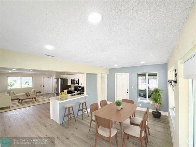 Building Photo - 4514 NW 49th Dr Rental
