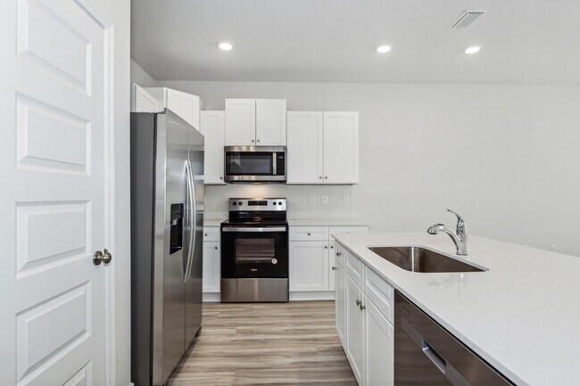 Photo - 5685 Stellarjay St