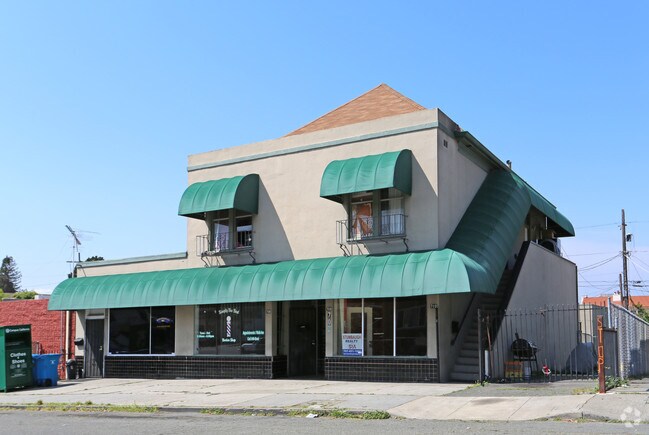 Photo - 704-710 Ohio St