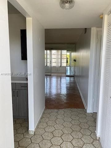 Photo - 8460 Sunrise Lakes Blvd Unidad 308