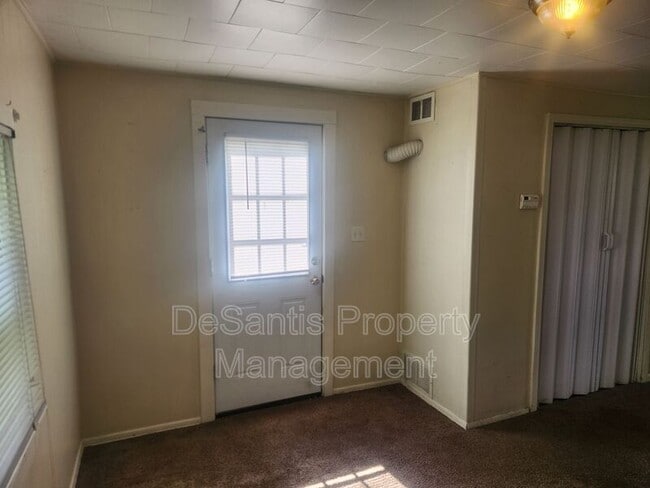 Photo - 1726 Ridge Ave Unit 1726 1/2