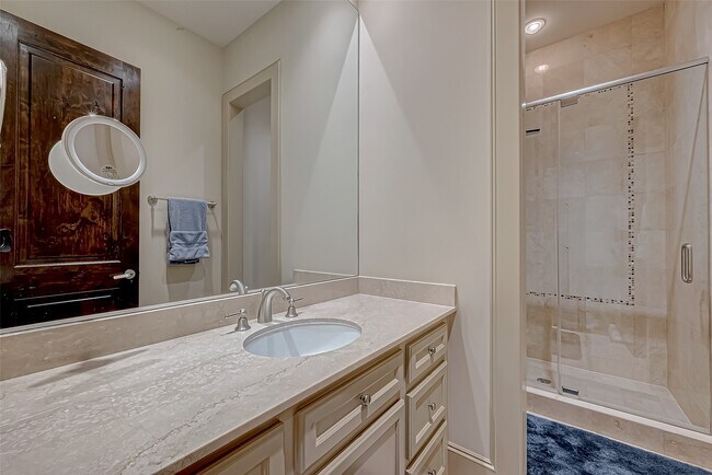 Building Photo - 311 Calle Sevilla Pl