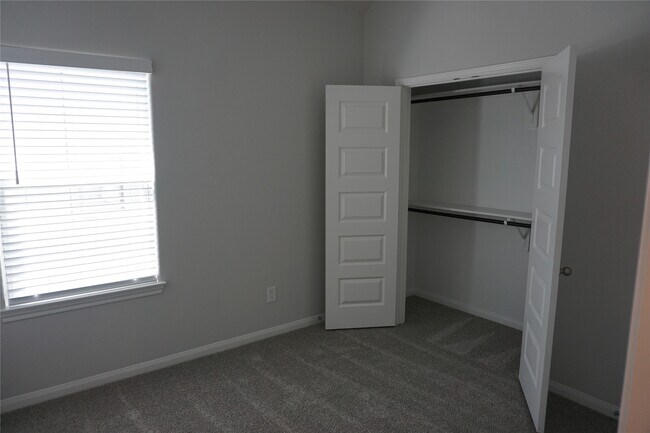 Photo - 11893 E Gate Dr