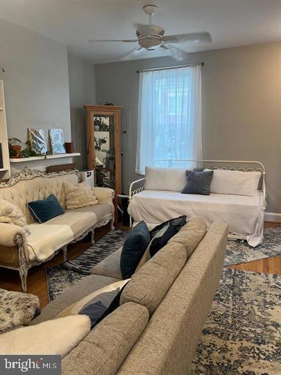 Photo - 1610 4th St NW