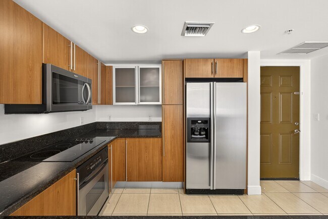 Photo - 610 Clematis St Unit # 336