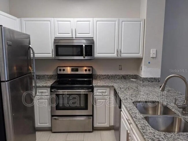 Photo - 1910 E Palm Ave Unidad 11213