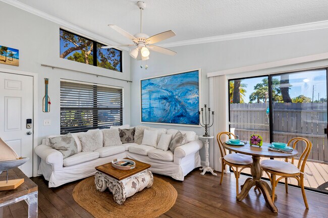 Photo - 91 Heather Point Ct Unit 91