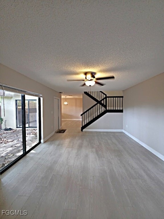 Photo - 5249 Cedarbend Dr Unit 2