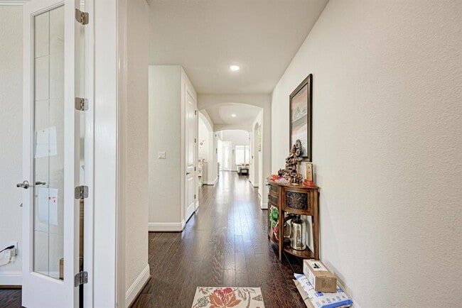 Photo - 5304 Cipriano Dr