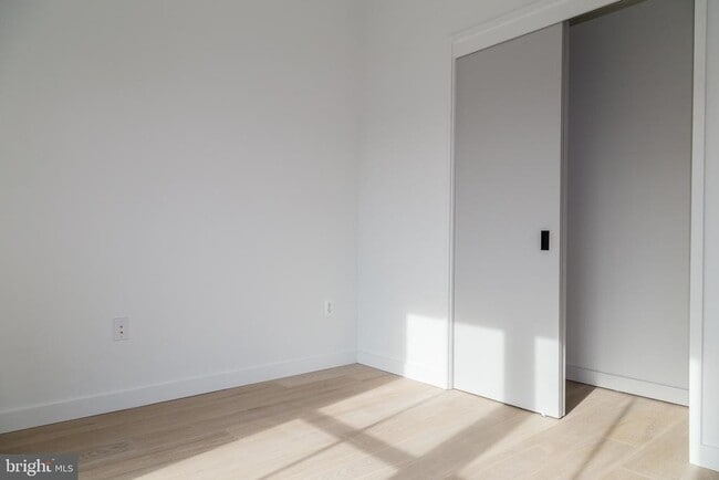 Photo - 1443 Euclid St NW Unit 5