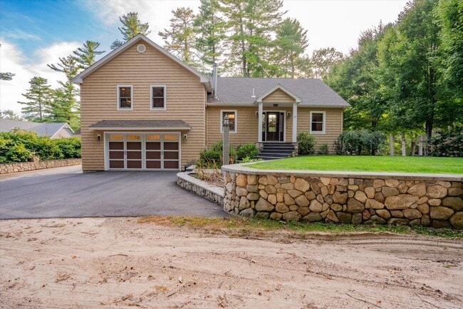 Photo - 21 Hemlock Pt Rd