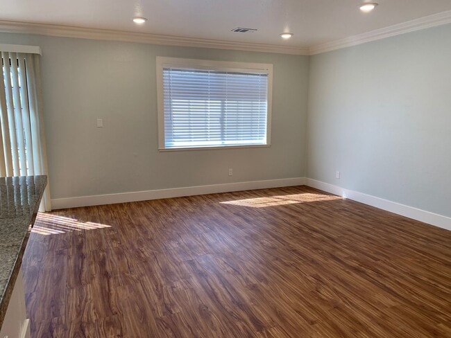 Photo - 3 Bedroom, 1 Bathroom Home in N. Highlands
