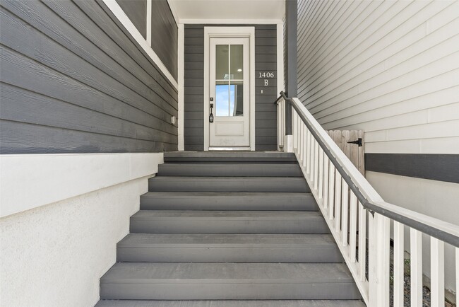 Photo - 1406 W 21st St