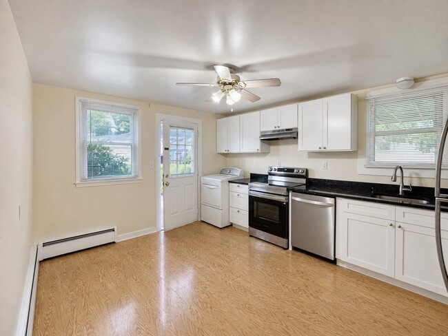 Photo - 128 Norfolk St Unidad 1