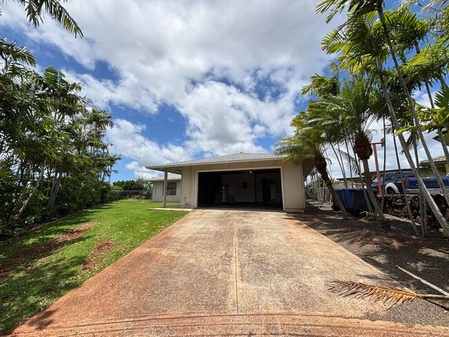 Photo - [4 Bed 2 Bath] Single Family Home with Large Backyard in Prime Aiea Location
