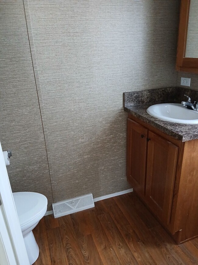 29 Geneva Rd House House Rental in Lakehurst, NJ