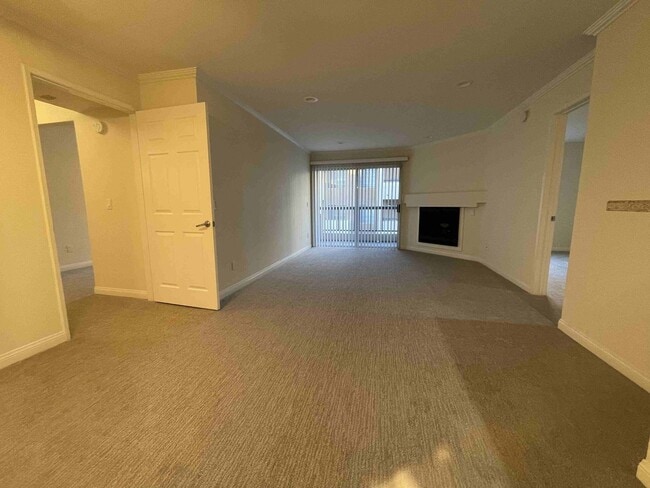 Photo - FULLY UPGRADED TWO BEDROOM IN LUXURIOUS COMPLEX! Unit 225