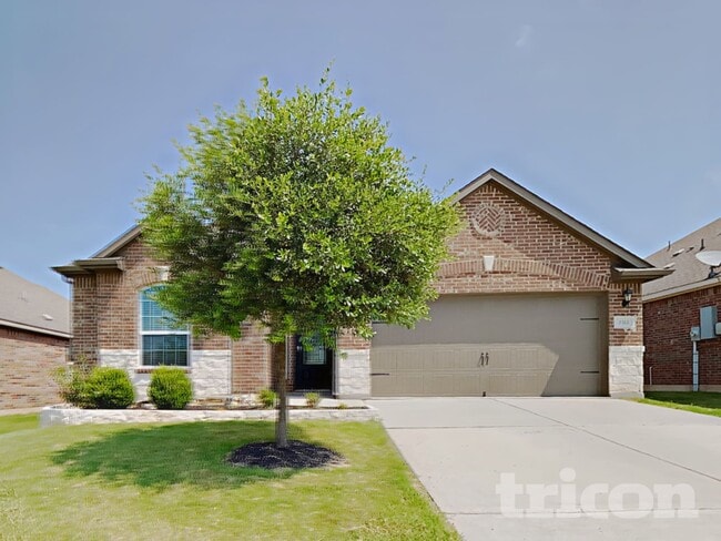 Photo - 2312 Redbud Dr