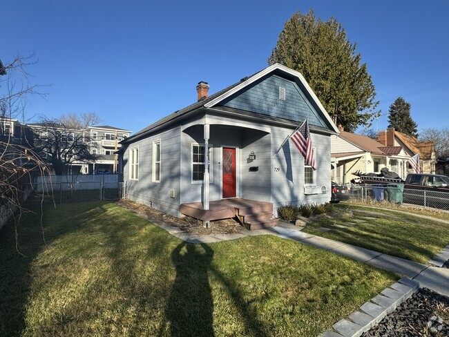 Building Photo - 729 Front Rental