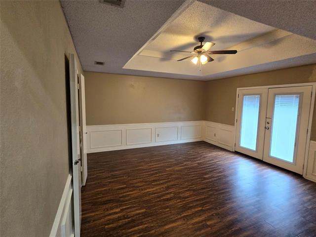 3216 Bandolino Ln