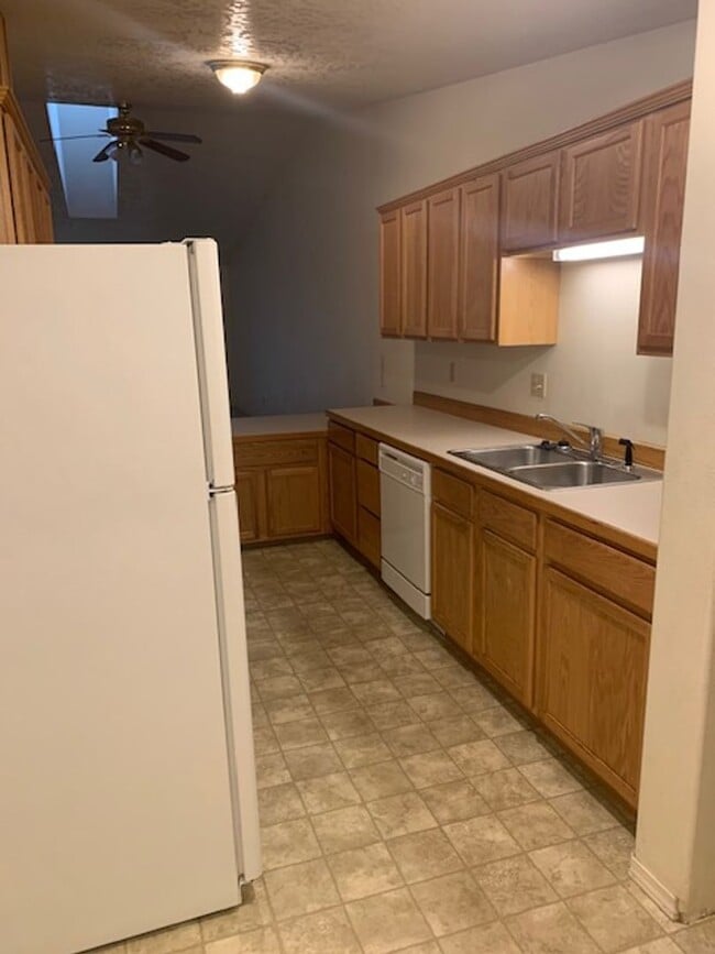 Photo - Duplex on Benjamin Ave