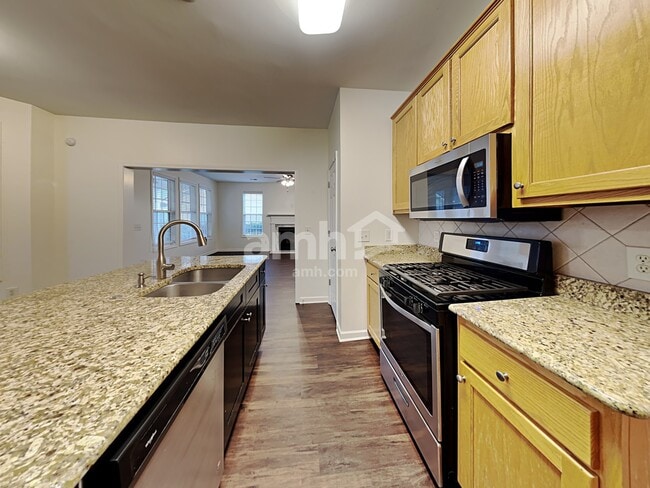 Photo - 17 Fairgreen Trace