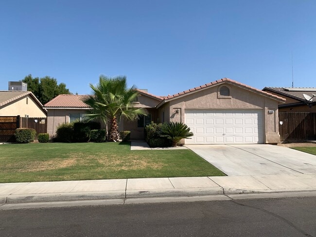 Building Photo - 5404 El Palacio Dr Rental