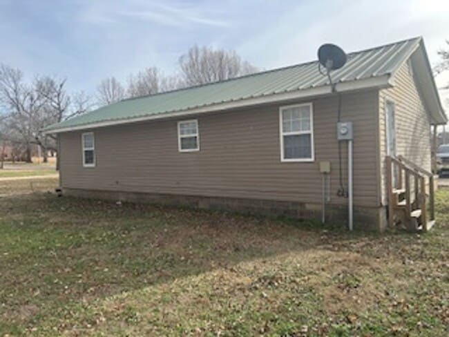 Photo - 3 bedroom, 1 bath house (pictures coming soon)