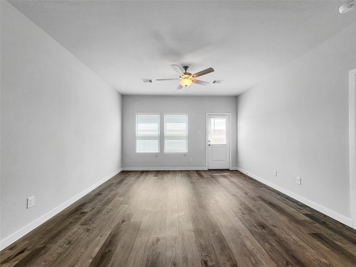 Photo - 11526 Prosperity Dr