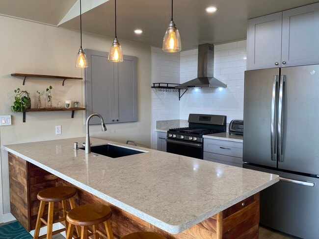 Photo - Charming Vintage 3-Bedroom, 1-Bath Home in Waimea