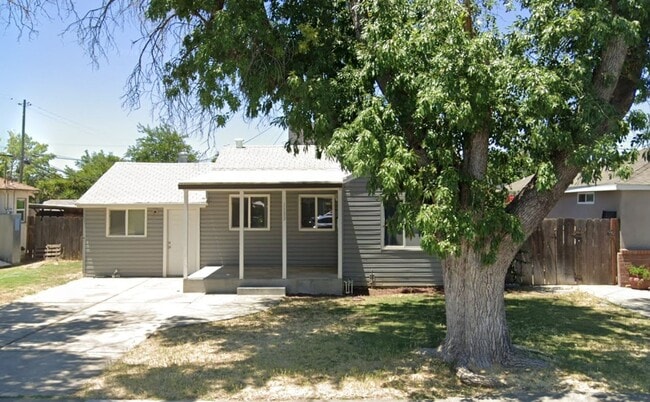 Building Photo - Coming Soon – Charming 4 Bedroom, 2 Bathroom Home in Prime Location