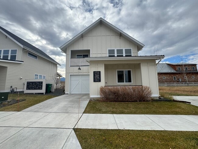 Photo - Chic, Fully-Furnished 3 Bed / 2.5 Bath Rental – Bozeman Convenience & Modern Comfort