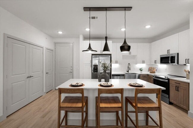Rye Bunker Hill Apartments