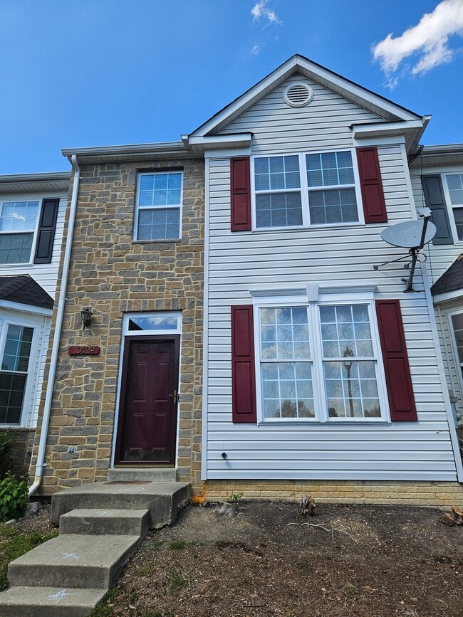 Building Photo - 10624 Riva Pl