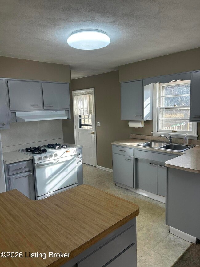 Photo - 4203 Breckenridge Ln